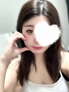 ゆりな